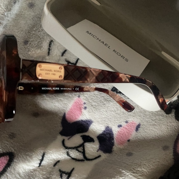 Michael Kors sunglasses - Picture 5 of 5